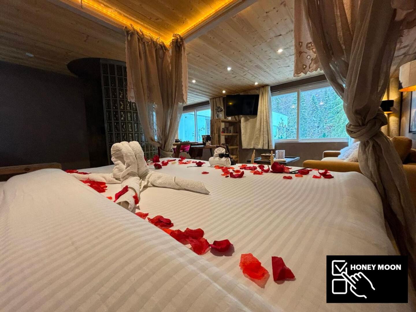 Les Secrets - Suites & Apartments Montriond Ngoại thất bức ảnh