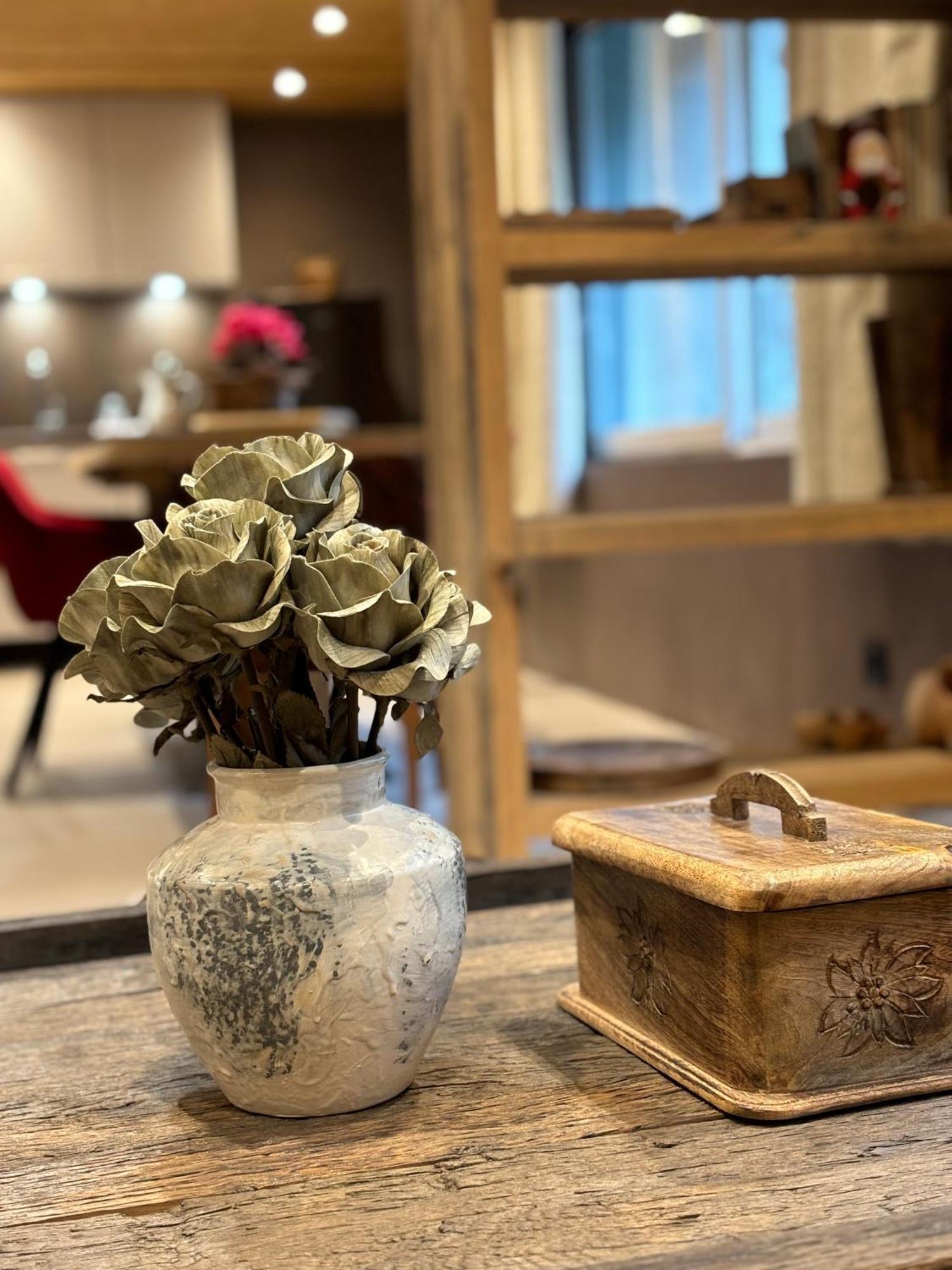 Les Secrets - Suites & Apartments Montriond Ngoại thất bức ảnh